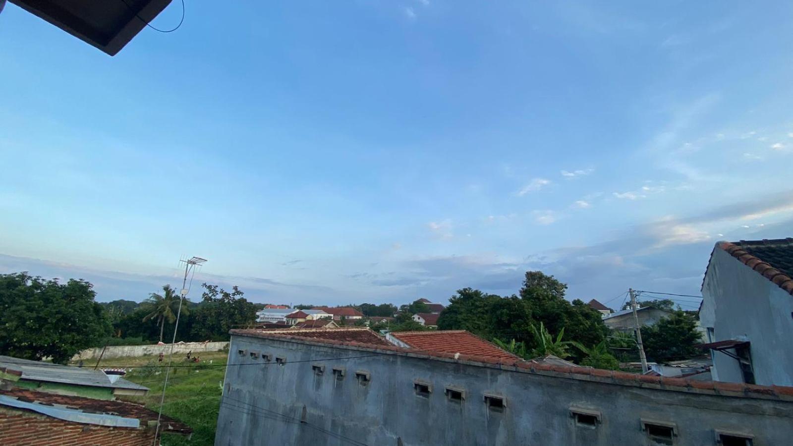 Хостел Good Feeling Banyuwangi Баньювангі Екстер'єр фото